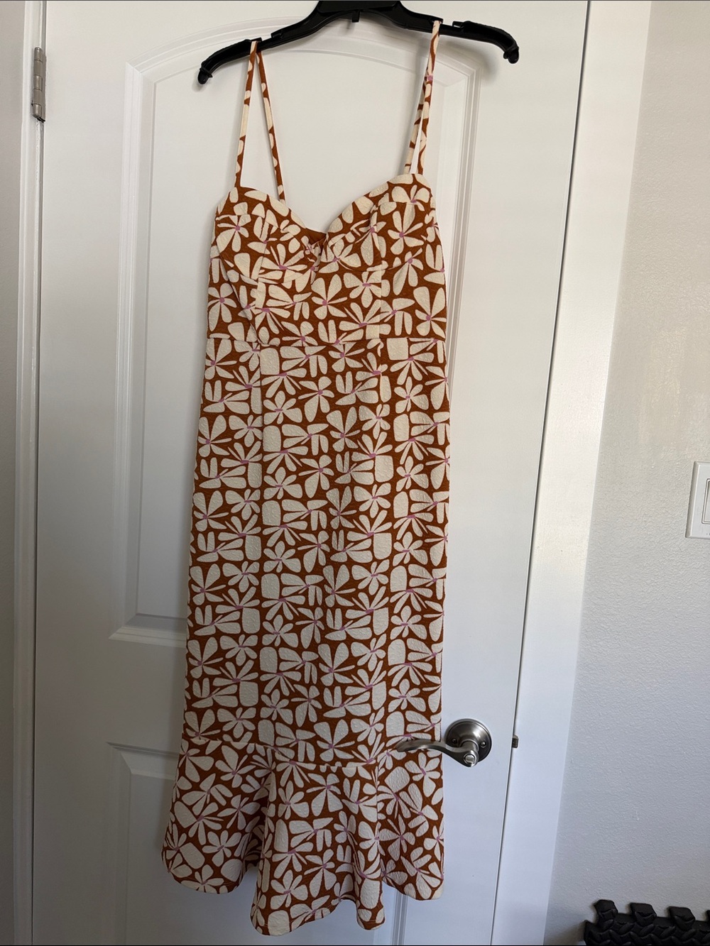 Hutch Rust and Cream Floral Midi Dress